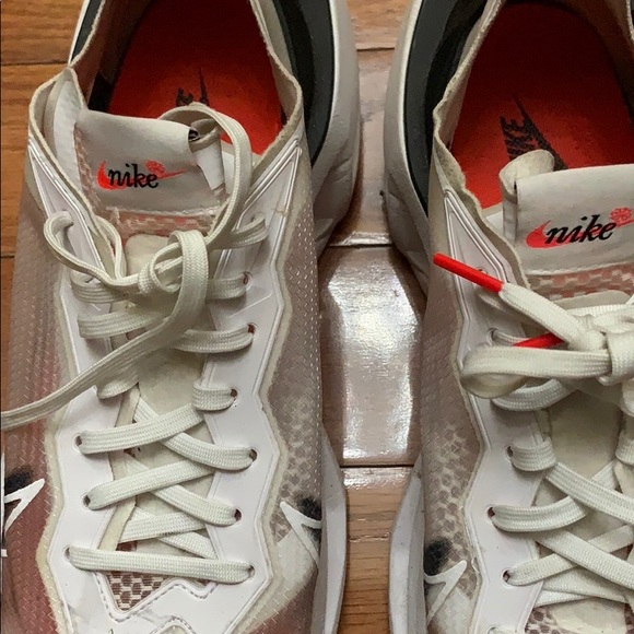 Nike Zoom Tennis Shoes - Picture 6 of 8